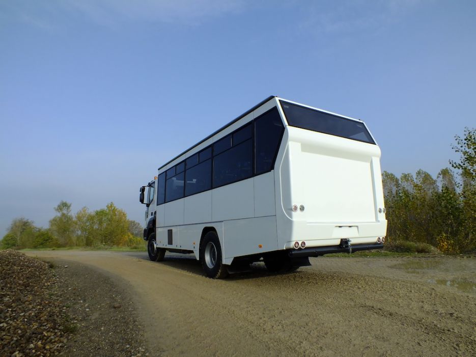 ModenaBus Staff Carrier Truck - DESERT BUS