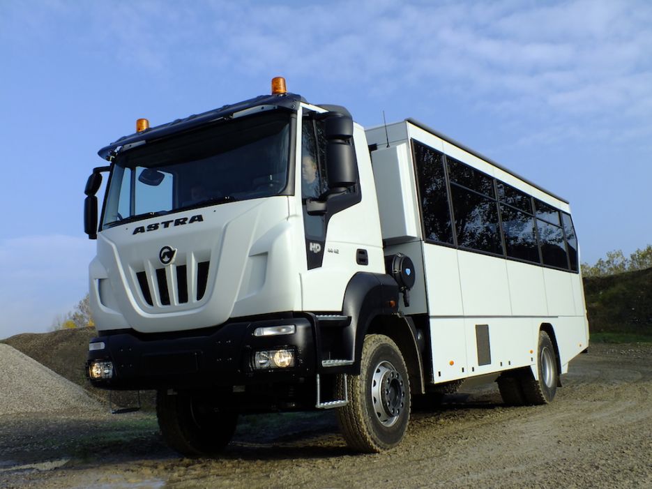 ModenaBus Desert Bus - Staff carrier truck